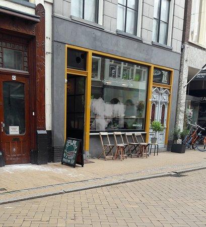 FLFL Restaurant