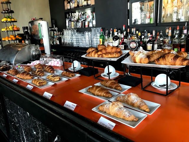Living Liqueurs & Delights