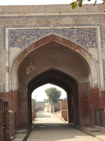 Serai Amanat Khan