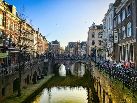 Canals area